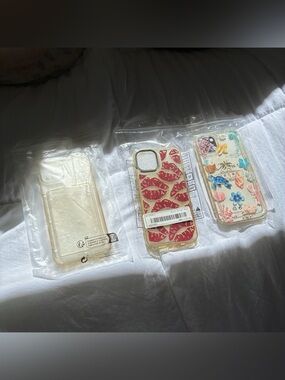 3 iPhone 13 phone cases
